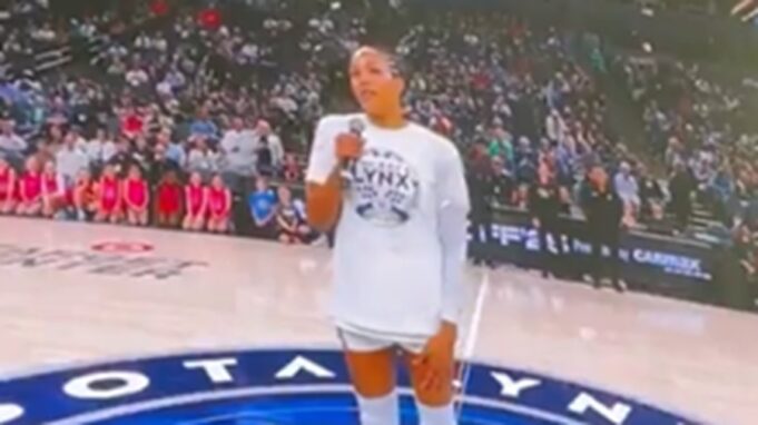 WATCH: WNBA Team Holds Moment of Silence for George Floyd | The Gateway Pundit