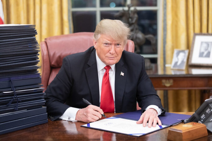 REALITY CHECK: President Trump’s Approval Rating Holds Steady Around 50% – Analysis | The Gateway Pundit