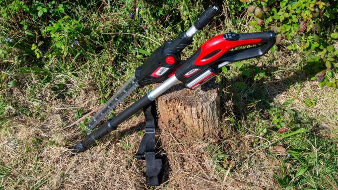 Cobra LRH5024V Cordless Long Reach Hedgetrimmer Review