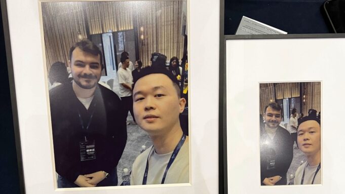 I used an E-Ink canvas that will change your family photos forever