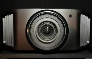 JVC DLA-NZ900 Review