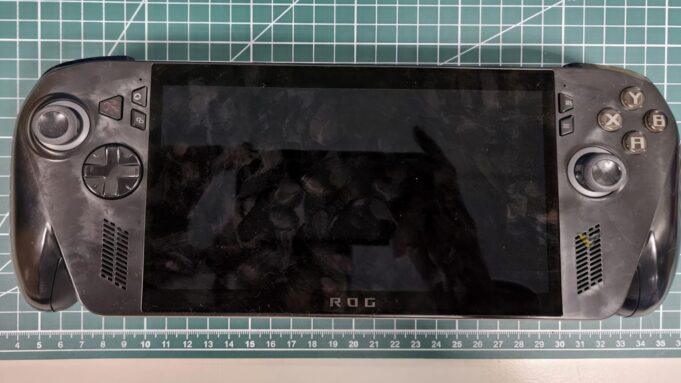 Is this the first Xbox-branded handheld console in the flesh?