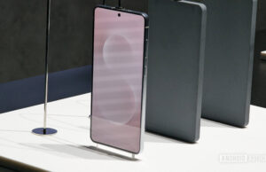 Download the Samsung Galaxy S25 Edge wallpapers here