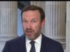 Chris Murphy Warns Qatar That There Will Be Consequences For Bribing Trump