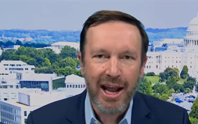 Sen. Chris Murphy Destroys Trump’s Middle East Trip Narrative And Exposes Corruption