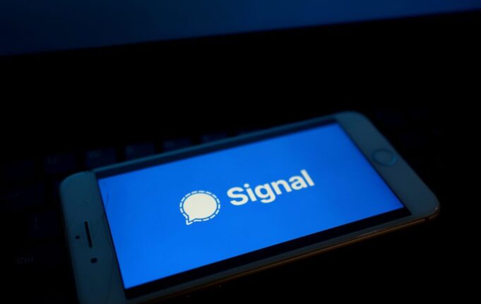 “Microsoft has simply given us no other option,” Signal says as it blocks Windows Recall