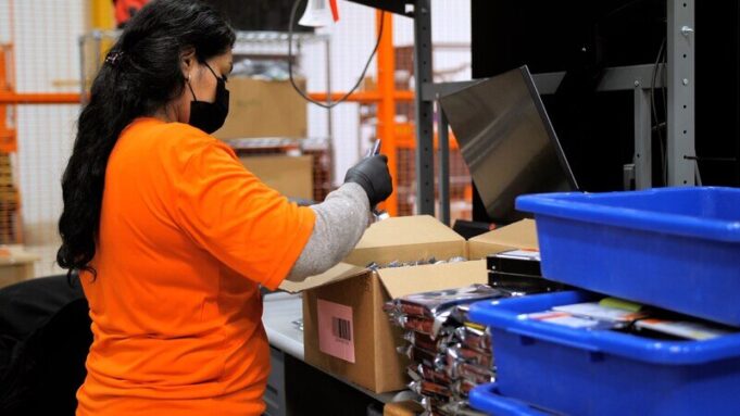 Where hyperscale hardware goes to retire: Ars visits a very big ITAD site