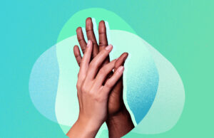 How To Make A DIY Dishwashing Hand Mask + Why You Should