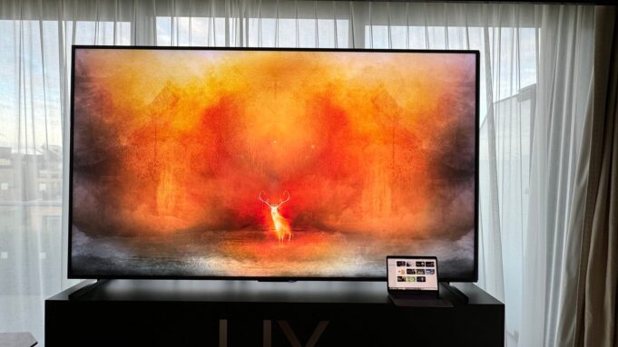 Hisense 110UXN Review