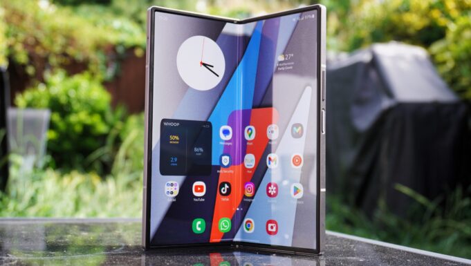 It’s official; a new Galaxy Fold Ultra is coming this year