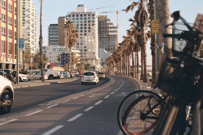 The Best Ways to Travel Around in Tel Aviv