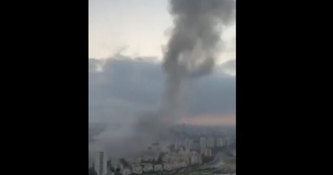 Breaking: Iran Bombs Southern Israeli City of Beersheva as Ceasefire Deal with Israel Is Set to Take Effect | The Gateway Pundit