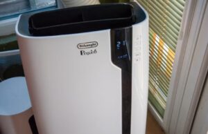 How do portable air conditioners work?