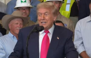 HILARIOUS! President Trump Calls Chuck Schumer “Our Great Palestinian Senator” (VIDEO) | The Gateway Pundit