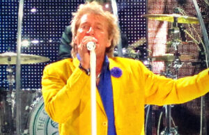 Legendary British Rocker Rod Stewart Criticizes Starmer’s Labour and the Conservatives, Urges UK Voters To ‘Give Nigel Farage a Chance’ at Premiership | The Gateway Pundit