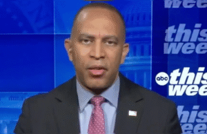 Democrat Infighting: Hakeem Jeffries Demands Socialist NYC Mayoral Candidate Mamdani ‘Clarify’ Defense of Genocidal ‘Intifada’ Chant | The Gateway Pundit