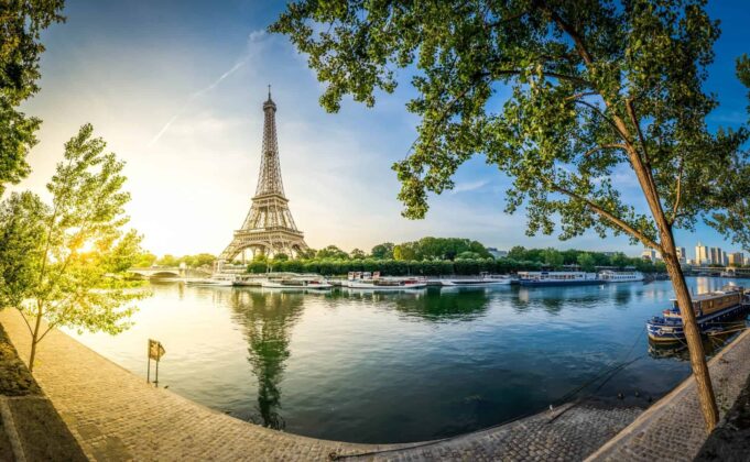Romantic Things To Do in Paris