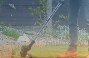 This SMILOVII 24V Cordless Strimmer is a summer bargain thanks to a 53% saving