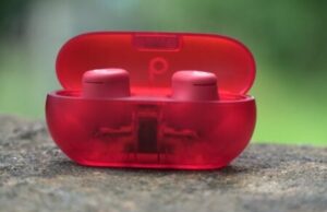 Don’t miss out on the super cheap Beats Solo Buds