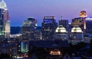 HORROR: Two White People Savagely Beaten By Vicious Mob in Downtown Cincinnati Near a Music Festival While Others Record the Sickening Violence (VIDEOS) | The Gateway Pundit