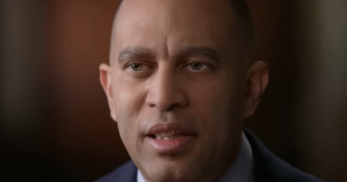 WINNING! Hakeem Jeffries Warns Spending Bill Means Trump’s ‘Deportation Machine Will Be Unleashed on Steroids’ | The Gateway Pundit