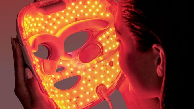 Act fast and save over £60 on this rare Shark LED face mask offer