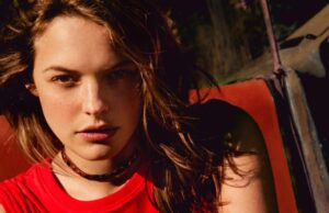 Guess Jeans Turns Up the Heat with Summer 2025 Campaign