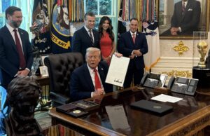 (VIDEO) President Trump Signs Executive Order to Prosecute People Who Burn American Flags – “It Incites Riots… You Burn a Flag, You Get One Year in Jail” | The Gateway Pundit