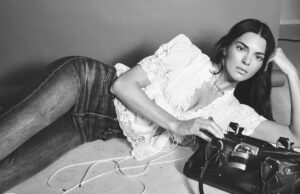 Kendall Jenner Revives Chloé’s Iconic Paddington Bag