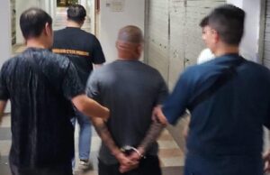 Singapore police arrest seven men for running illegal online betting games