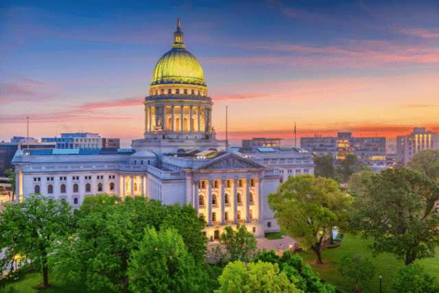 Wisconsin-sports-betting-Bill.png