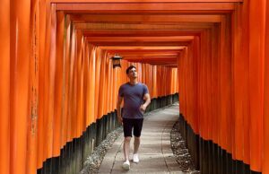 A Better Way to Stay Connected When You Travel