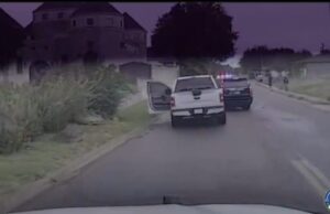 Texas DPS Pursues Human Smuggler in High-Speed Chase; Numerous Illegals Bail from Vehicle (VIDEO) | The Gateway Pundit