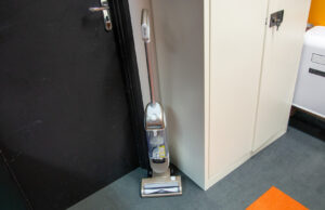 Shark Freestyle Pro Cordless Upright Vacuum SV2000UK Review