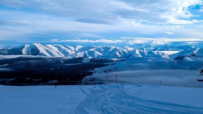 Winter in the French Pyrenees: Powder, Thermal Baths and Authentic Mountain Vibes
