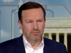 Chris Murphy Goes On Fox News And Obliterates Their ICE Lies