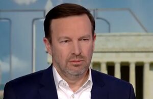 Chris Murphy Goes On Fox News And Obliterates Their ICE Lies