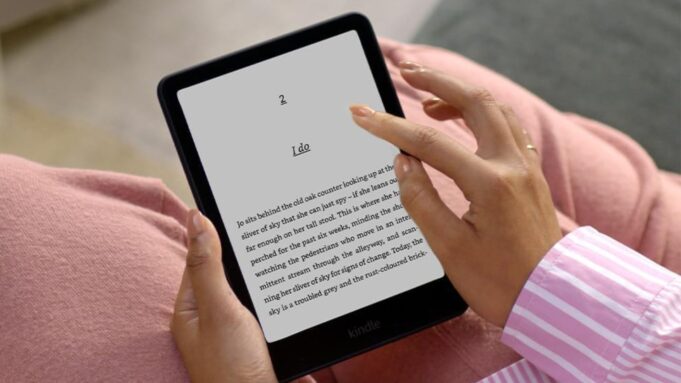Amazon’s refurbished Kindle Paperwhite slips under £100