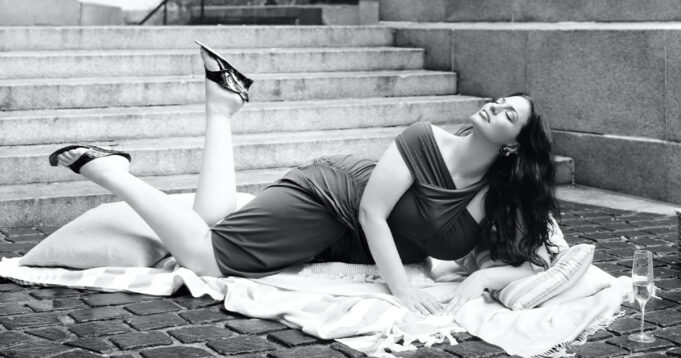 Ashley Graham is the Ultimate Muse for Stuart Weitzman – Fashion Gone Rogue