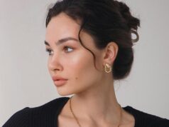 7 Essential Earrings for Work to Upgrade Your Look