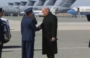 Families Of Fallen US Troops Don’t Allow Trump To Bring Cameras To Dignified Transfer