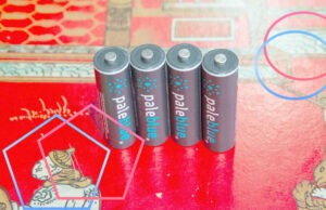 Forget phone batteries, why aren’t all devices required to work properly with rechargeable batteries?