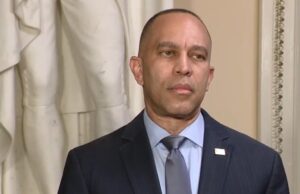 A Fed Up Hakeem Jeffries Calls Karoline Leavitt A Disgrace And A Stone Cold Liar