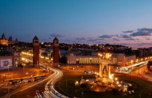 Barcelona At Night: What the City Looks Like When the Lights Come On