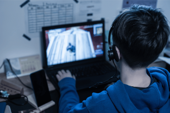 Teen sues Roblox and others over ‘addictive’ gaming design