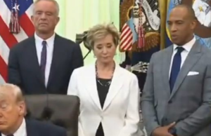 Declining Trump Falls Asleep While Oval Office Guest Brags About His Mental Fitness