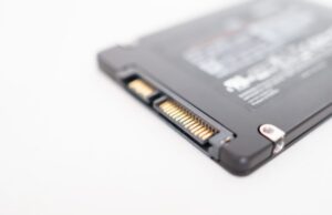 Websites have a new way to spy on visitors: analyzing their SSD activity