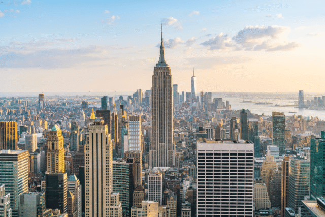 New-York-advances-bill-requiring-monthly-sports-betting-account-statements.png
