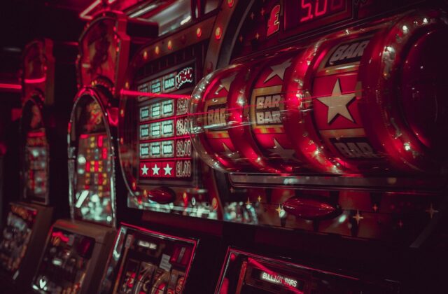 Slot-Machine.jpg